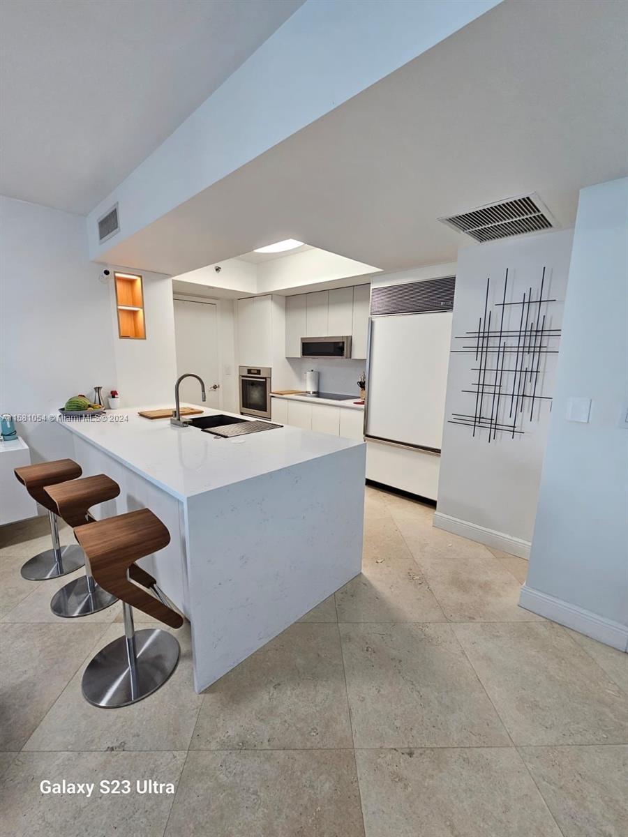 17201 Collins Ave # 1803