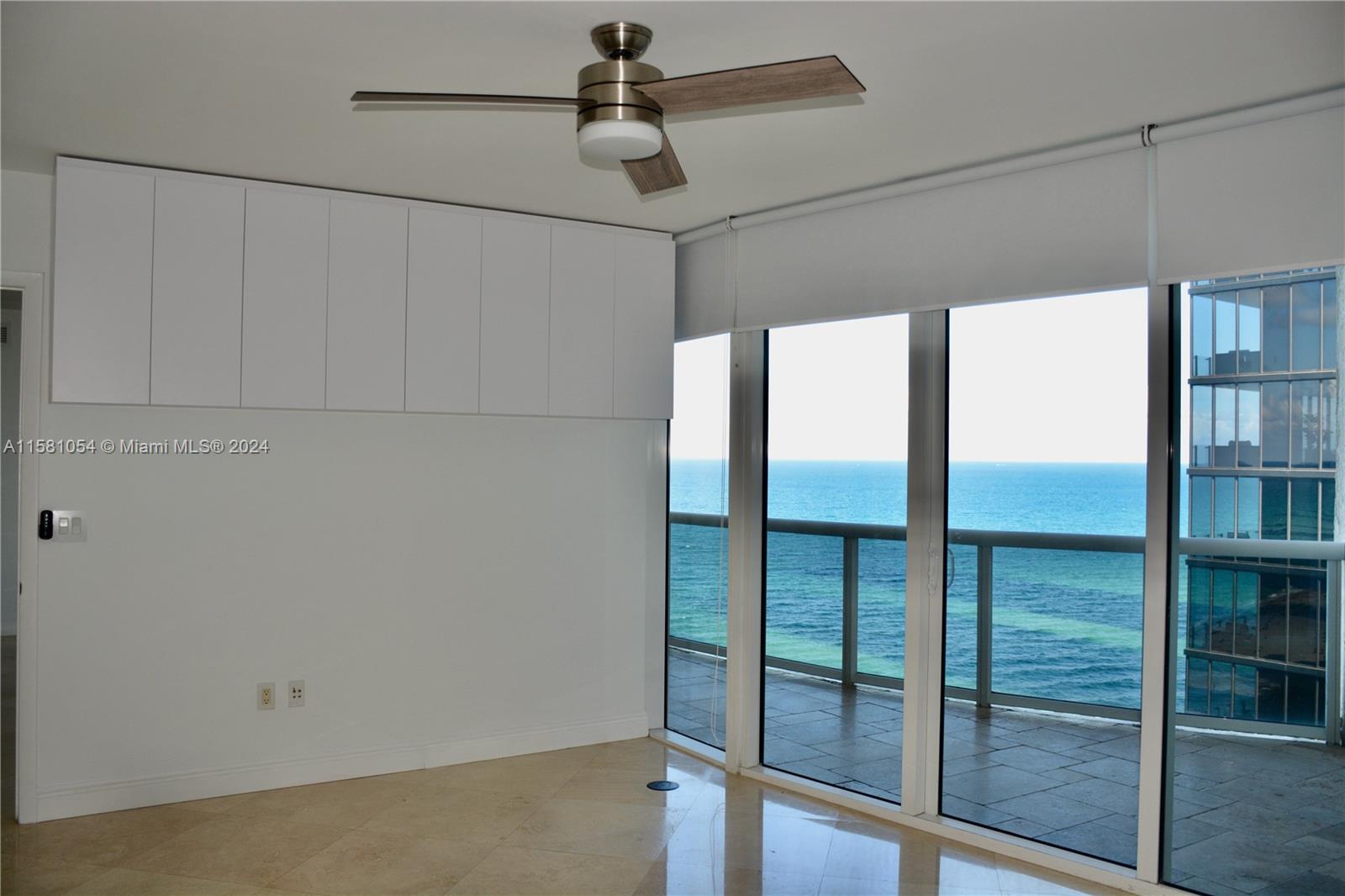 17201 Collins Ave # 1803