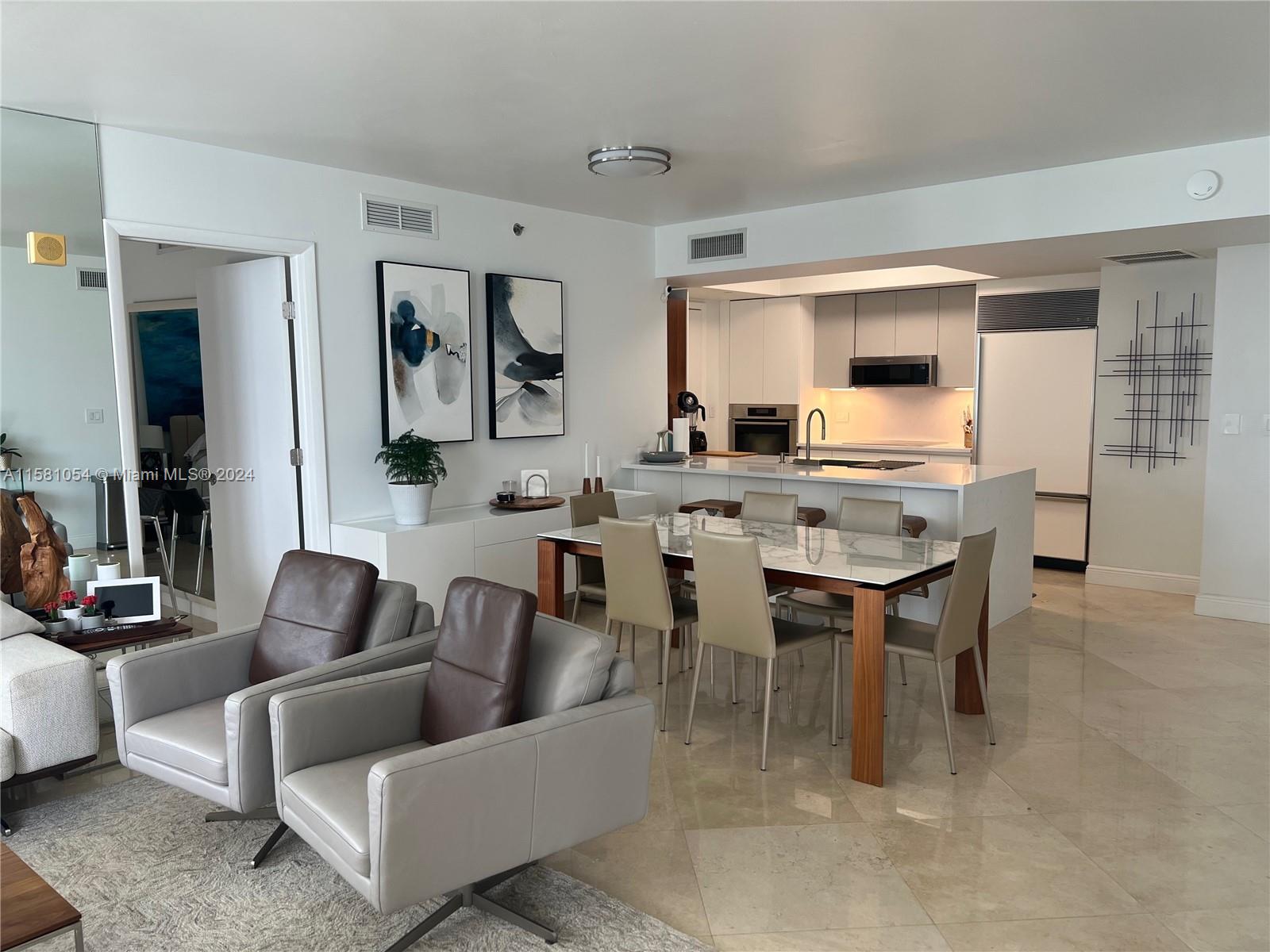 17201 Collins Ave # 1803