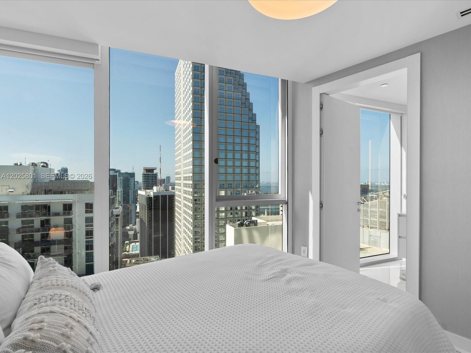300 Biscayne Boulevard Way # 4502E