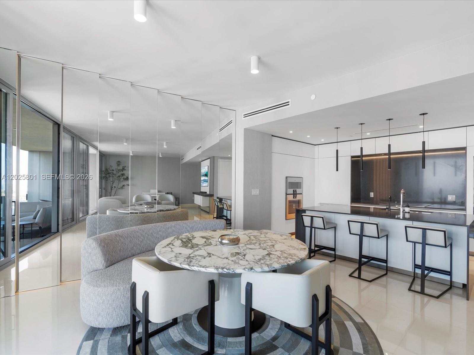 300 Biscayne Boulevard Way # 4502E