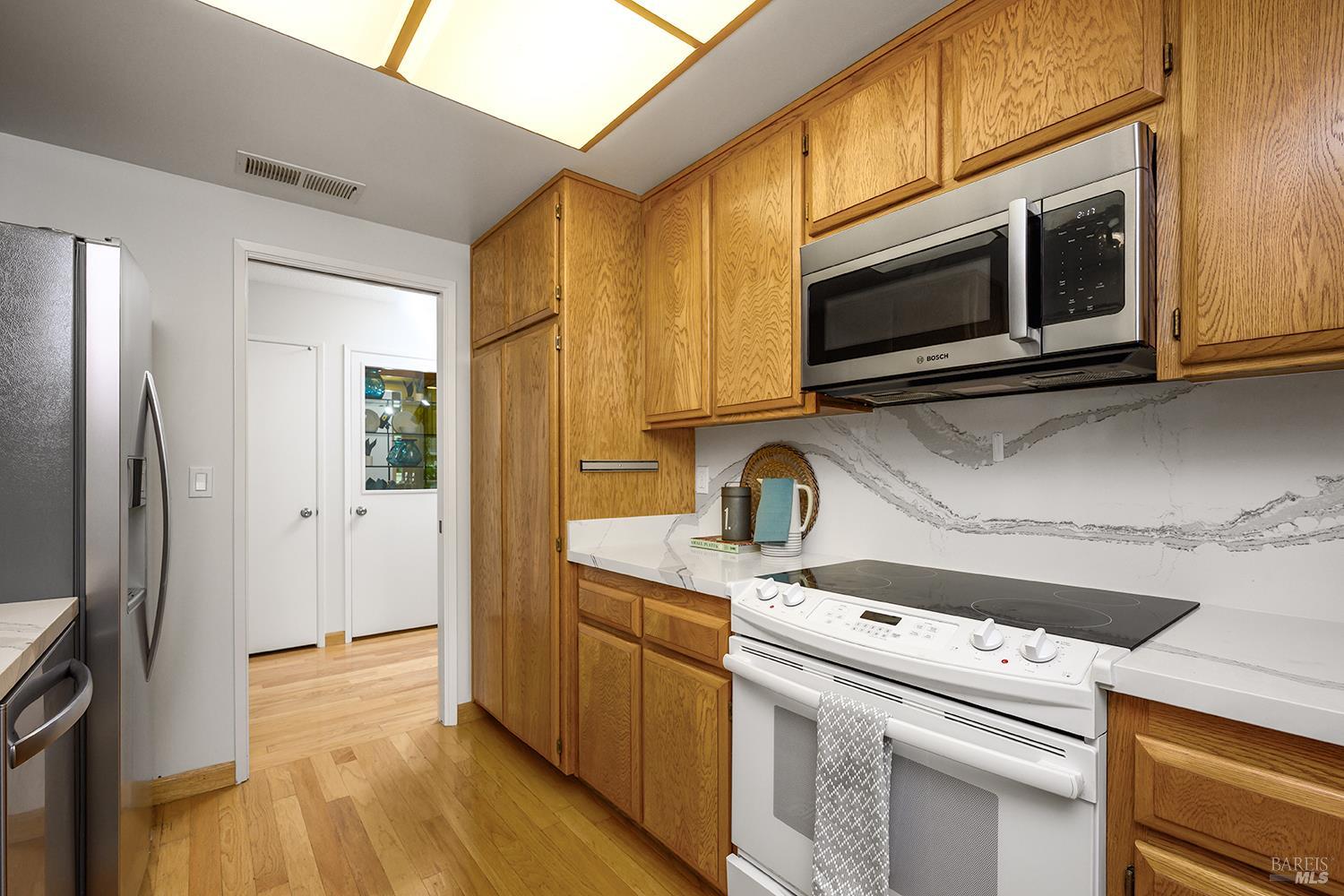 333 Twin Lakes Drive