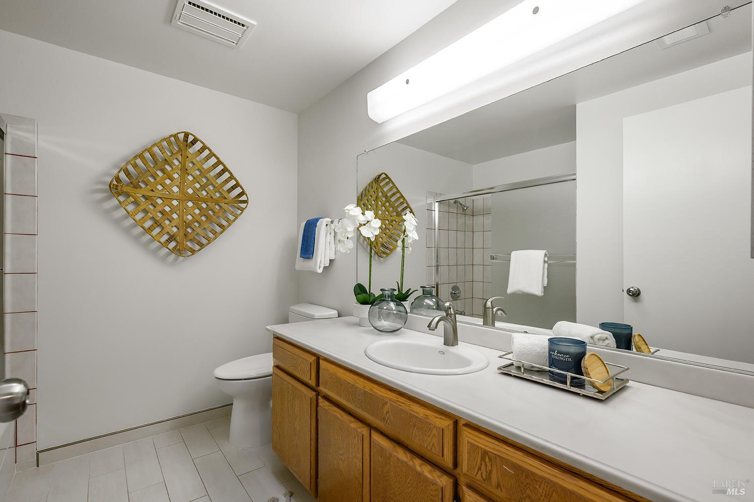 333 Twin Lakes Drive