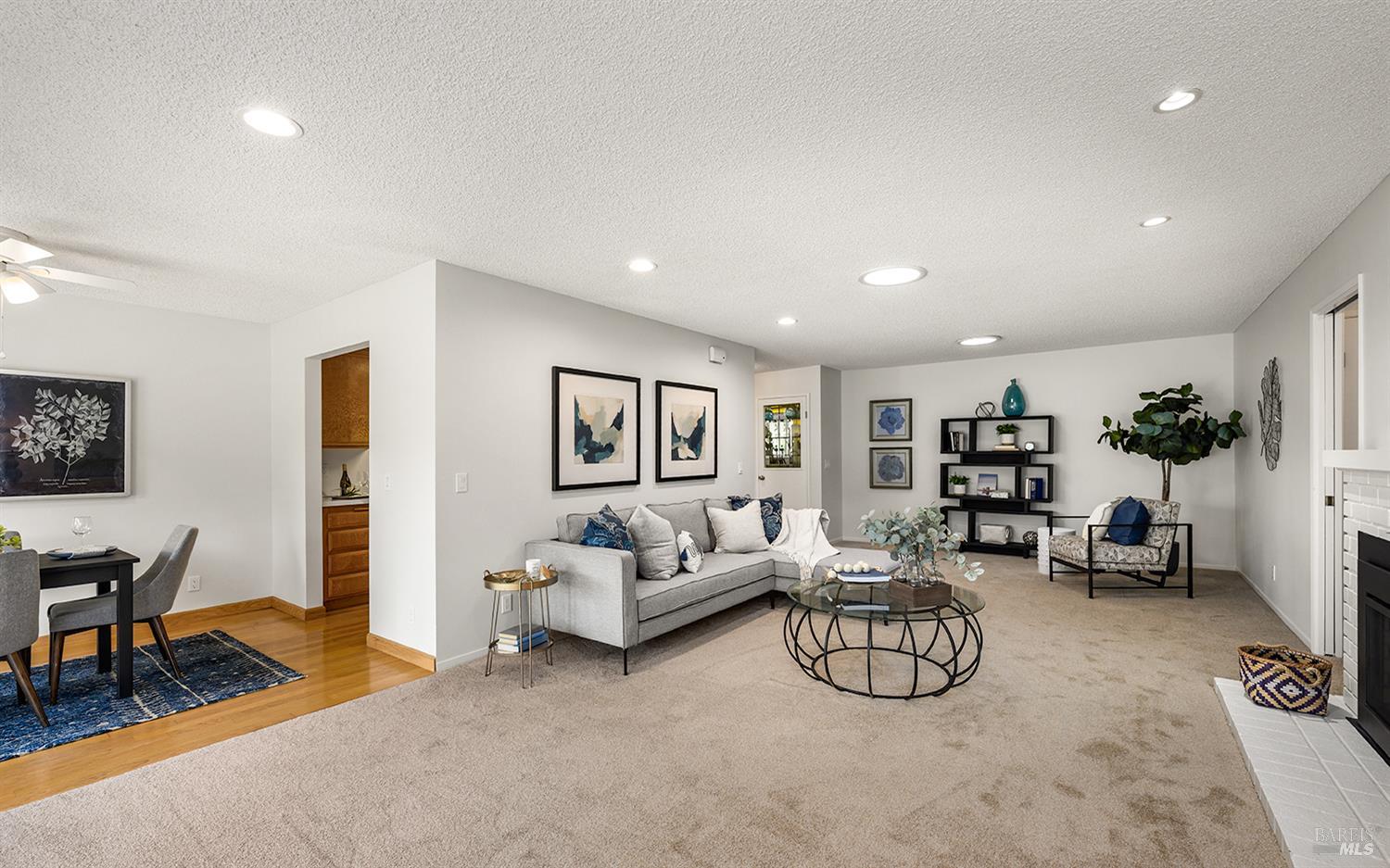 333 Twin Lakes Drive