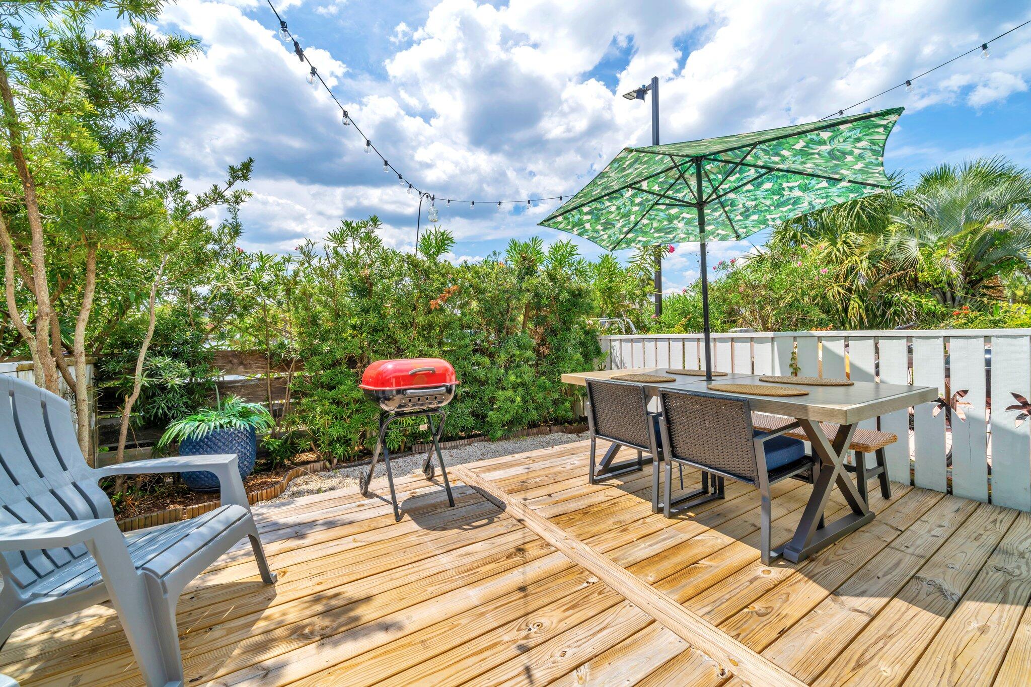 115 Gulf Winds Court, 2