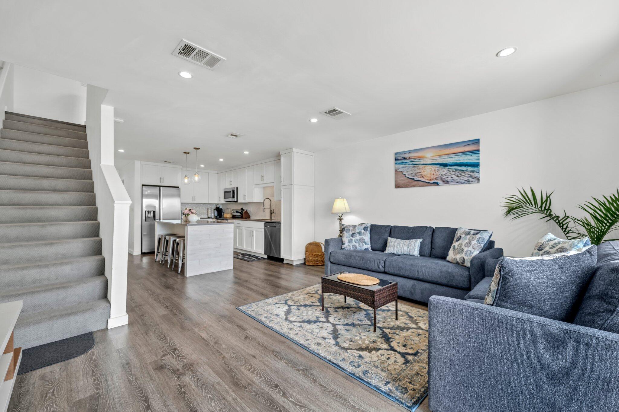 115 Gulf Winds Court, 2