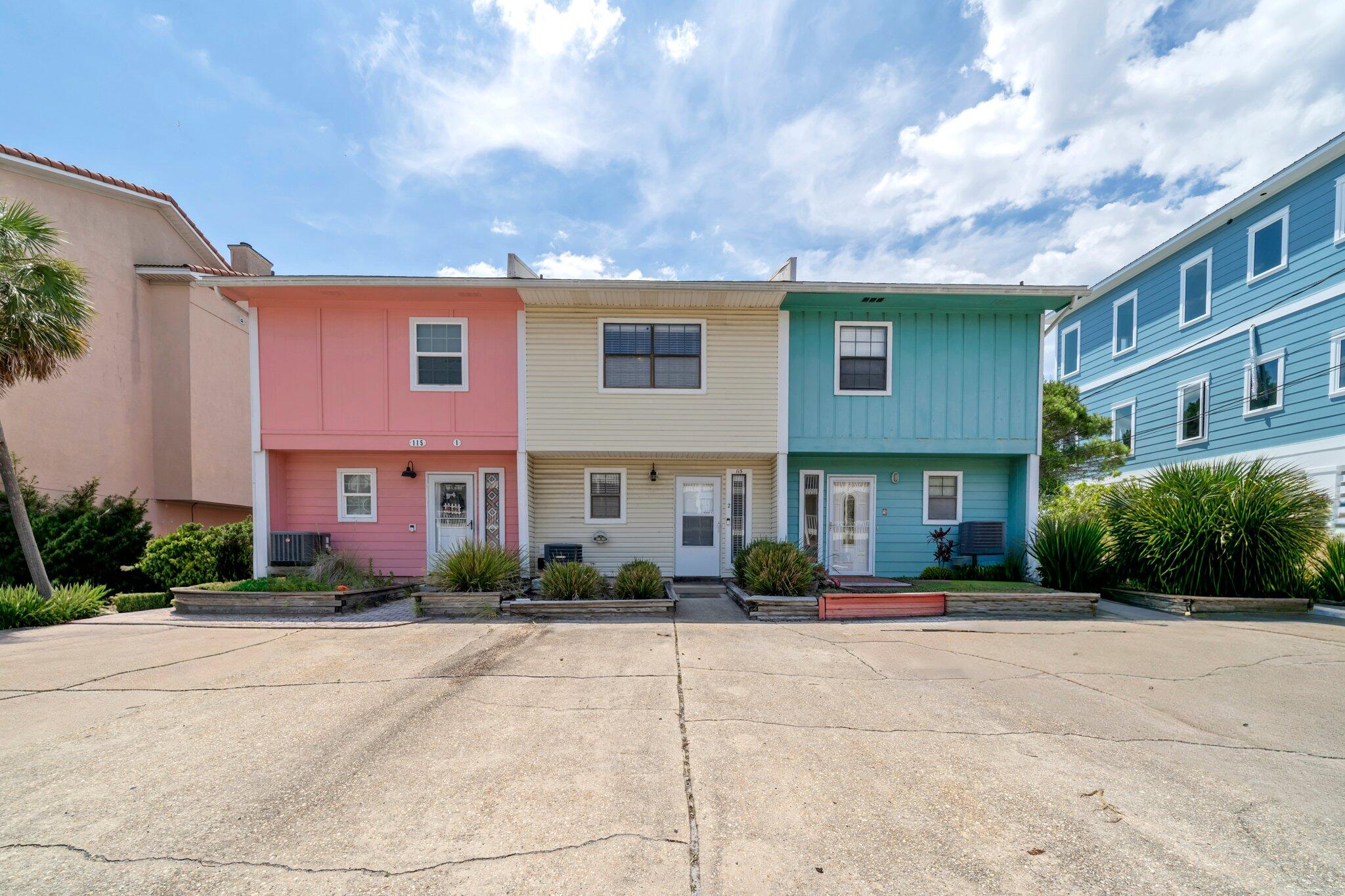 115 Gulf Winds Court, 2