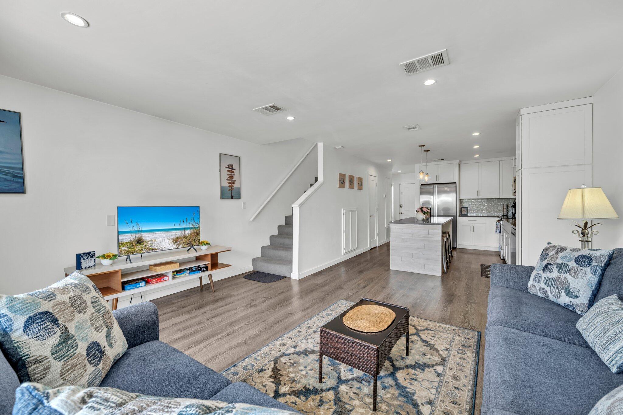 115 Gulf Winds Court, 2