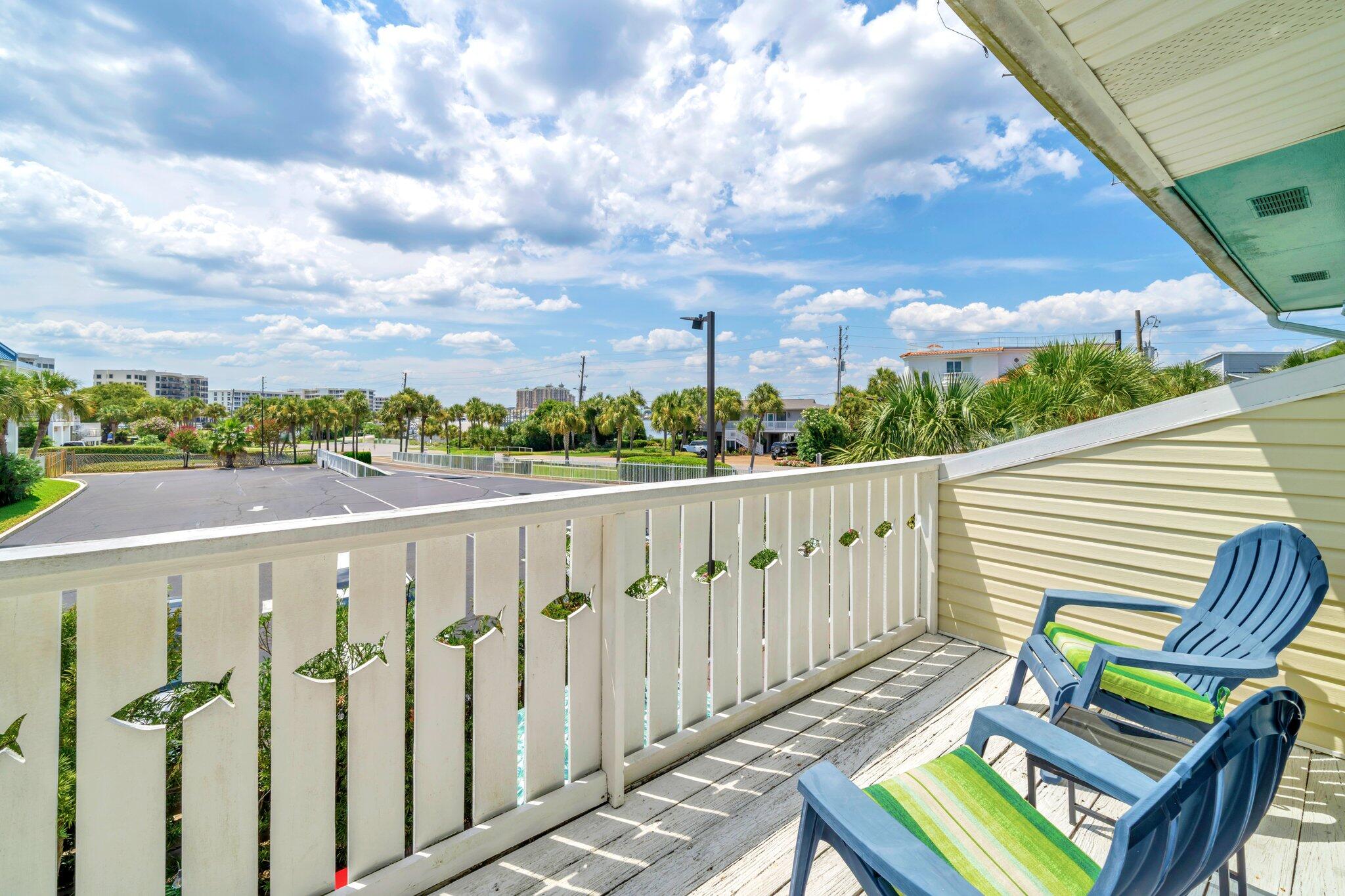 115 Gulf Winds Court, 2