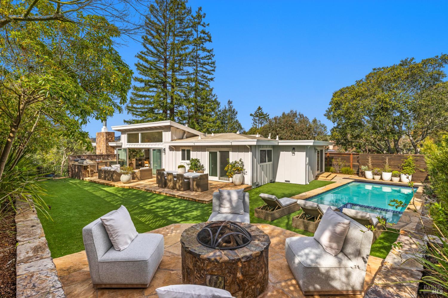 34 Southridge Drive