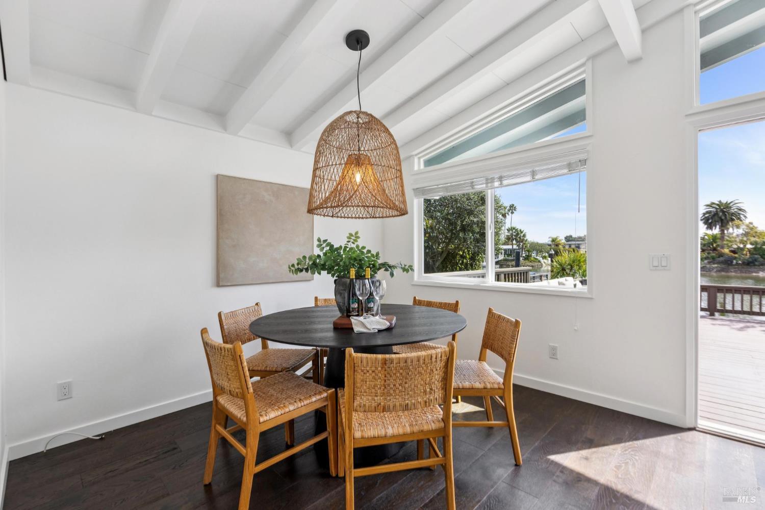 24 Porto Bello Drive