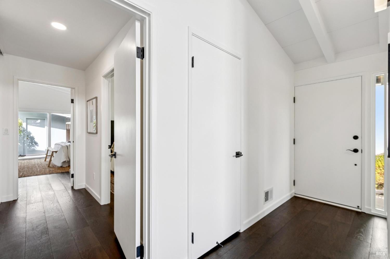 24 Porto Bello Drive