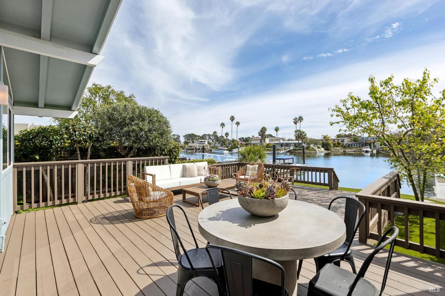 24 Porto Bello Drive