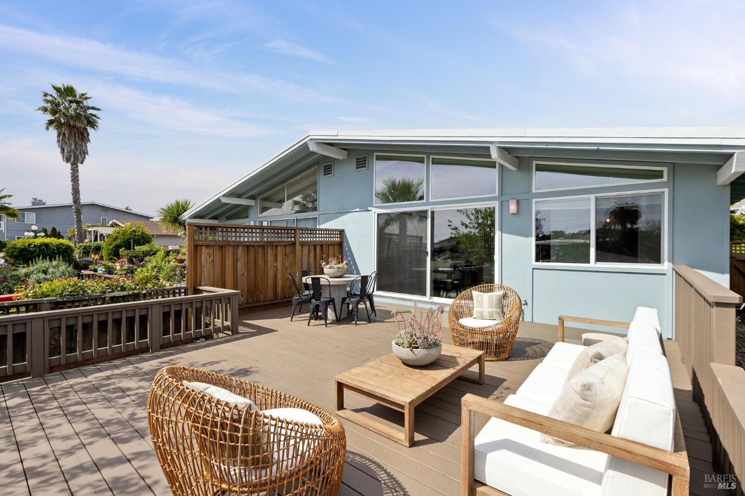 24 Porto Bello Drive