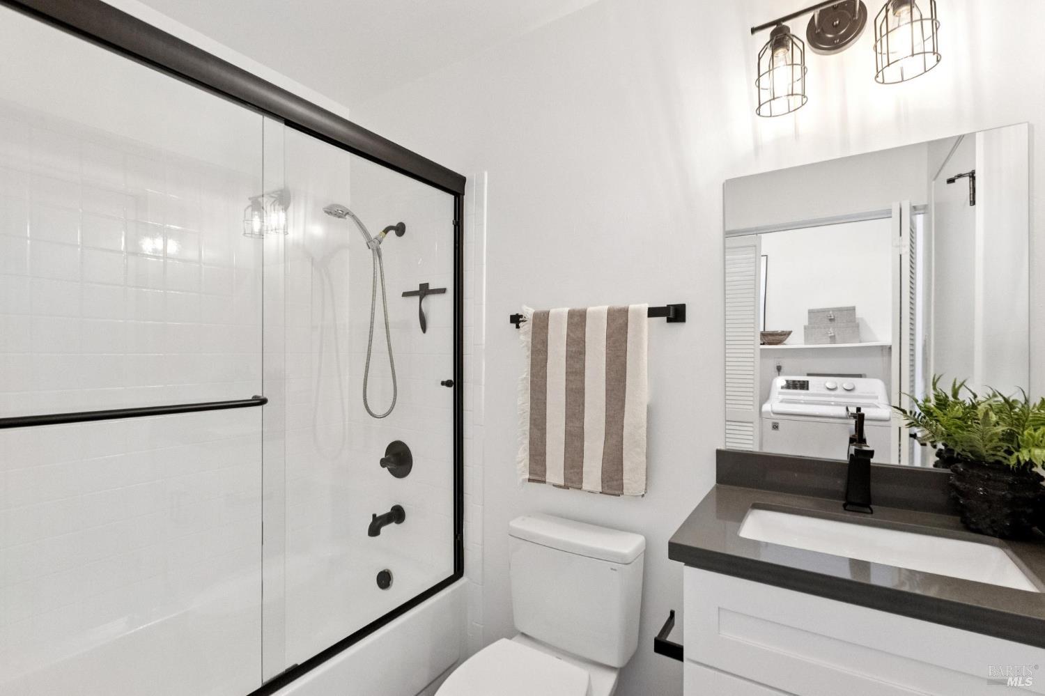 24 Porto Bello Drive