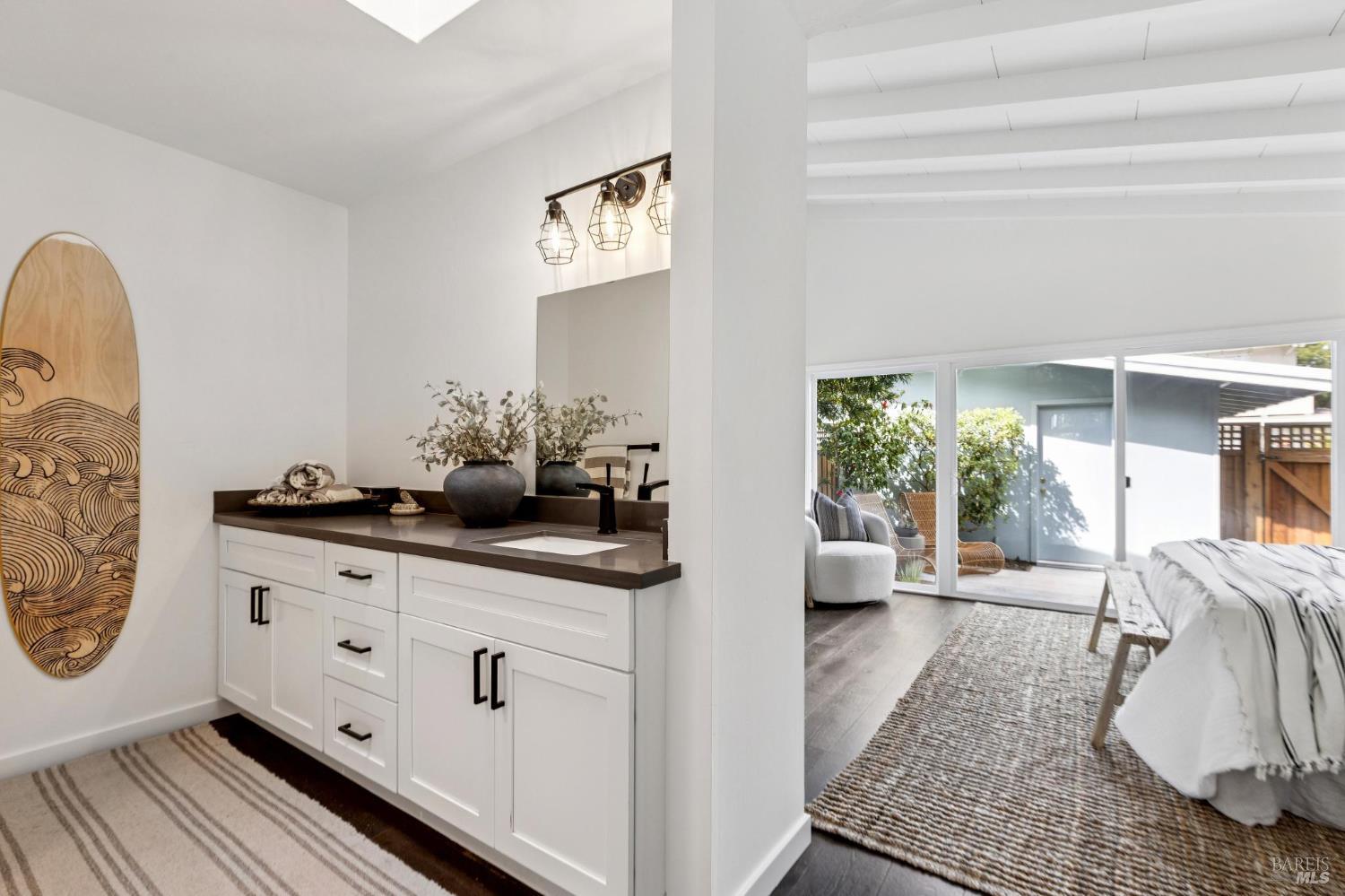 24 Porto Bello Drive