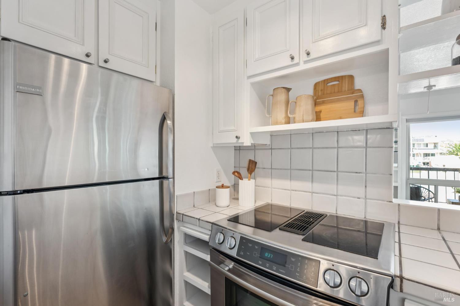 490 Canal Street Unit: #9