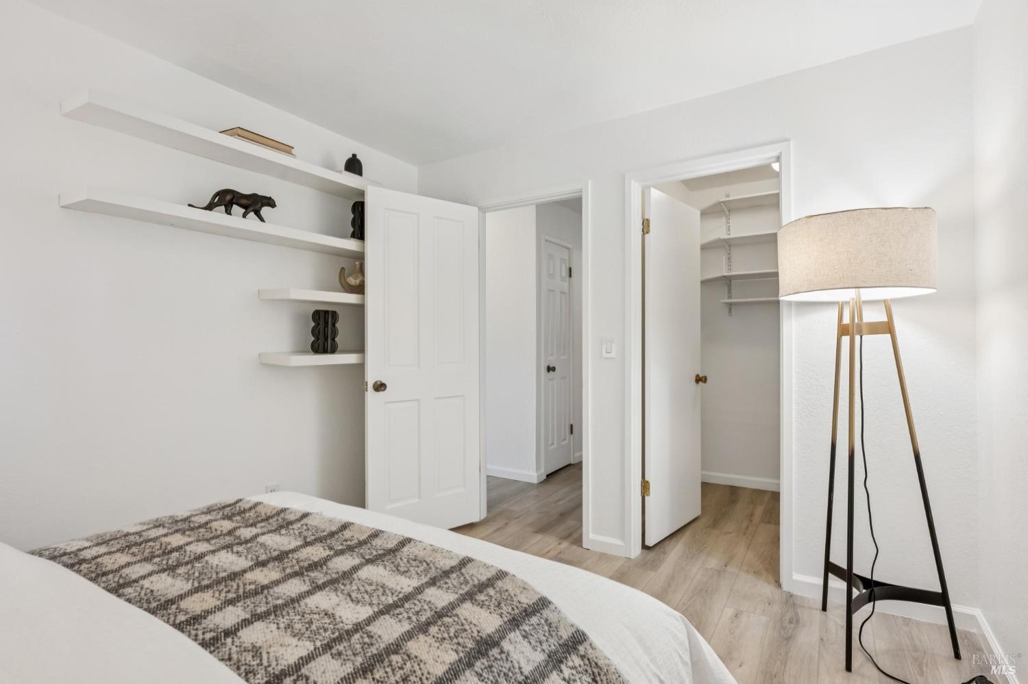 490 Canal Street Unit: #9