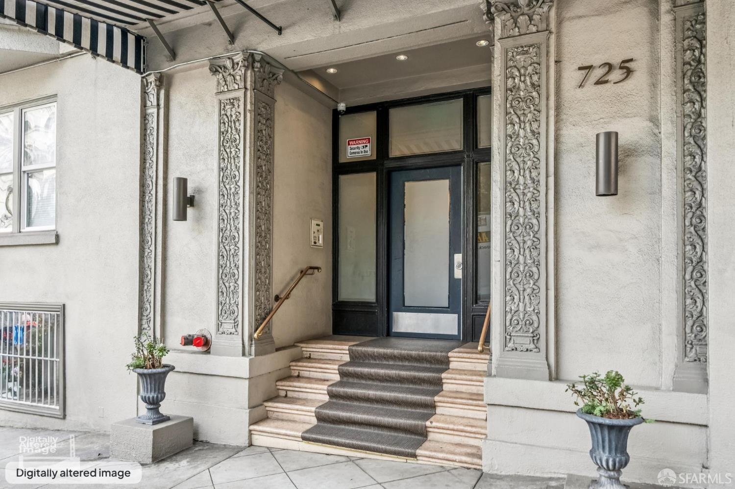 725 Pine Street Unit: #208