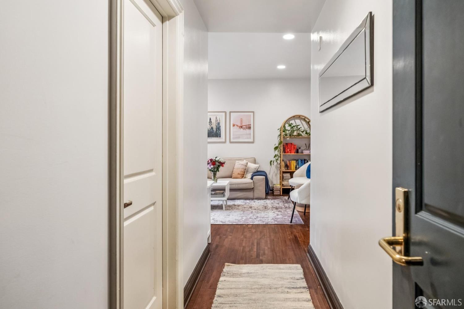 725 Pine Street Unit: #208