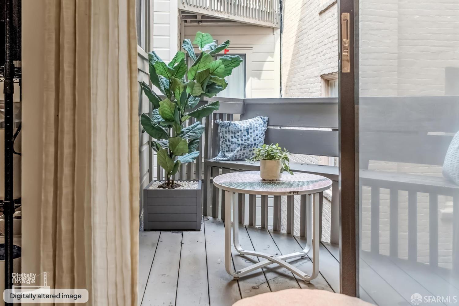 725 Pine Street Unit: #208