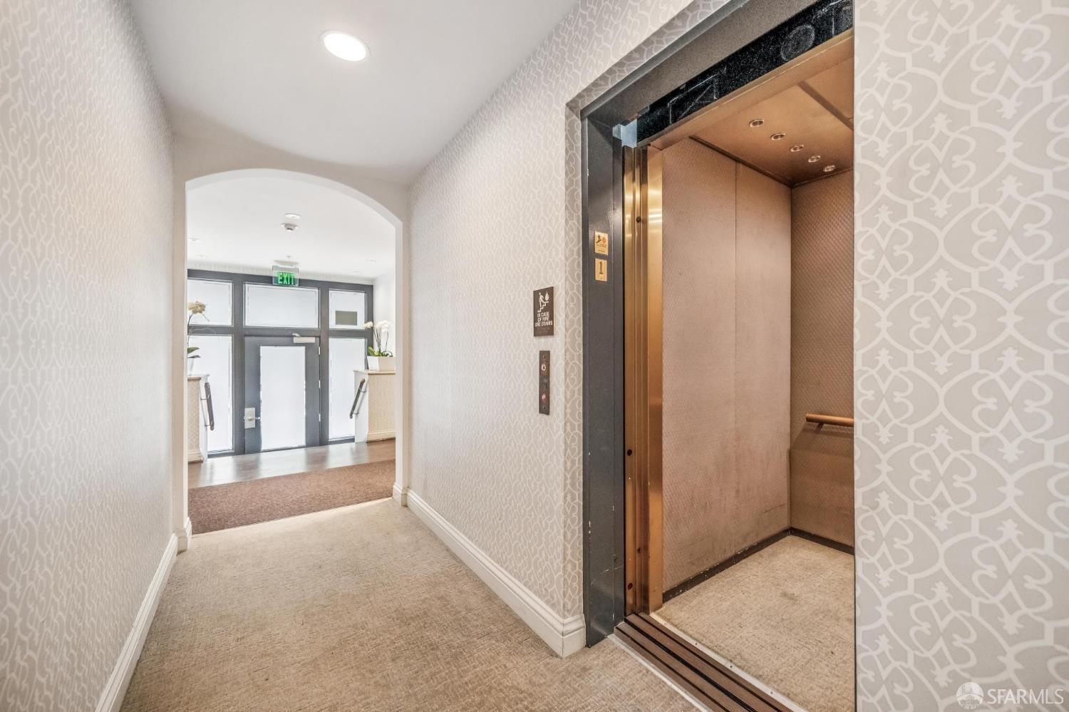 725 Pine Street Unit: #208