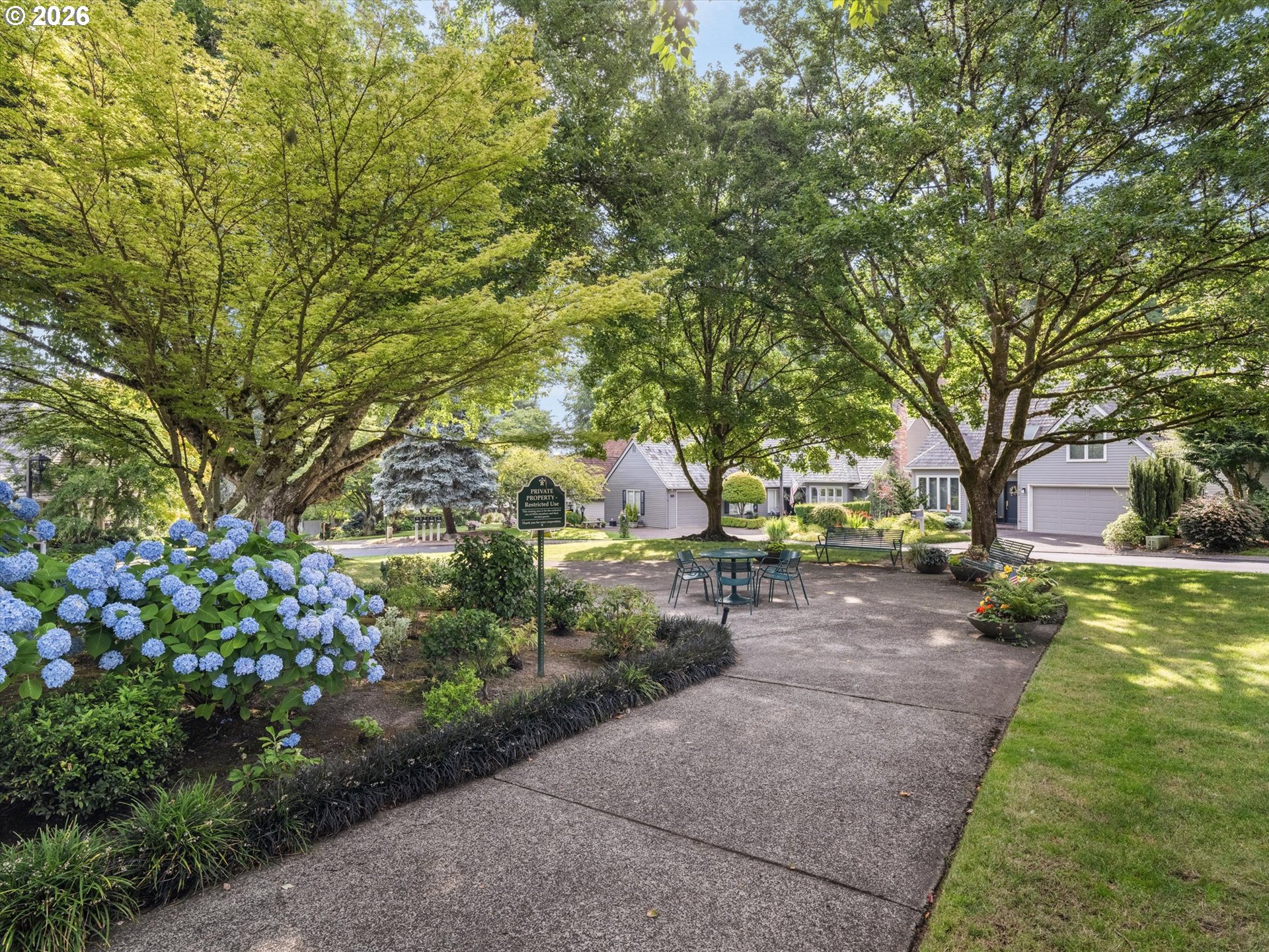 16419 LEXINGTON CT