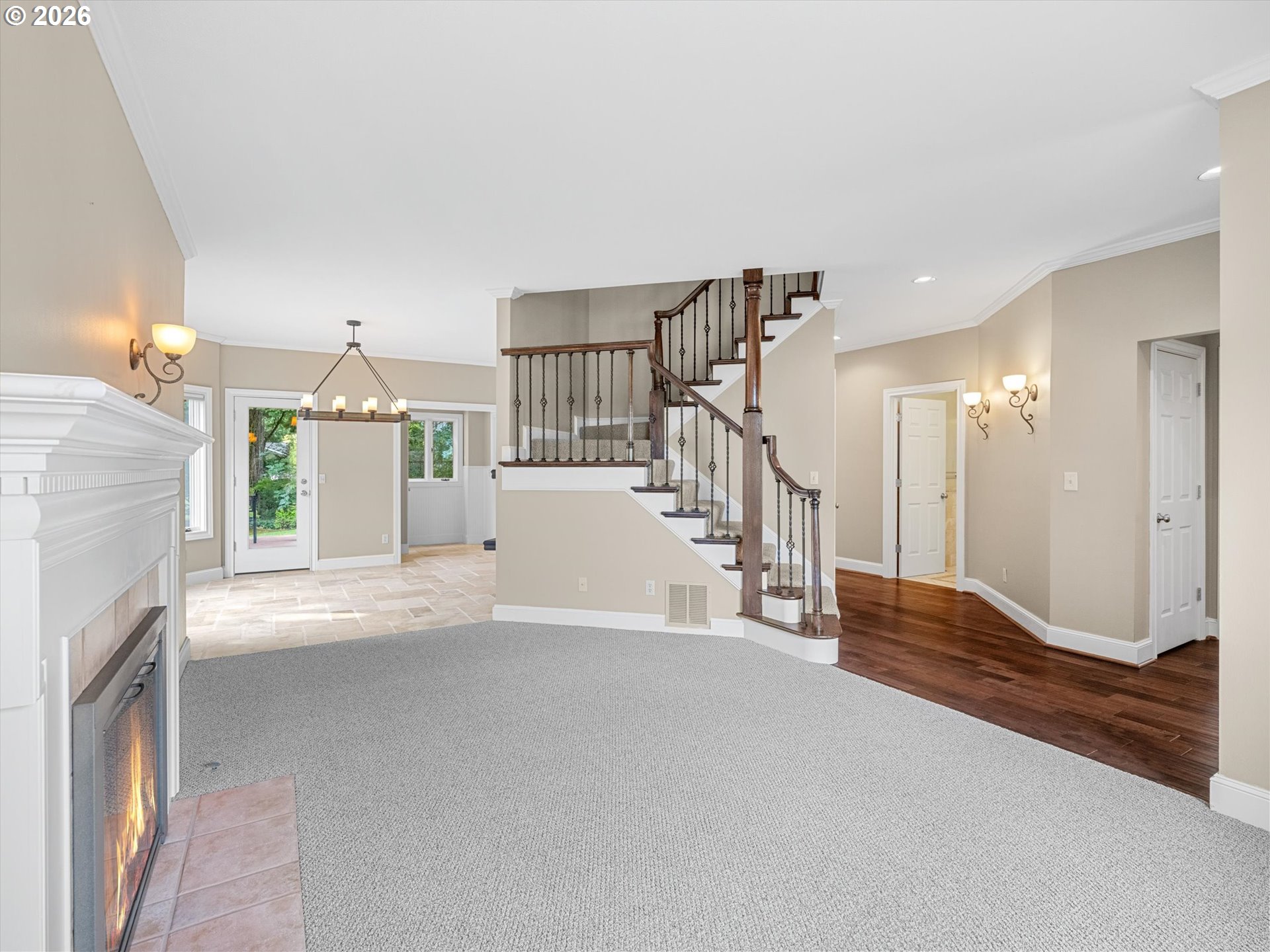 16419 LEXINGTON CT