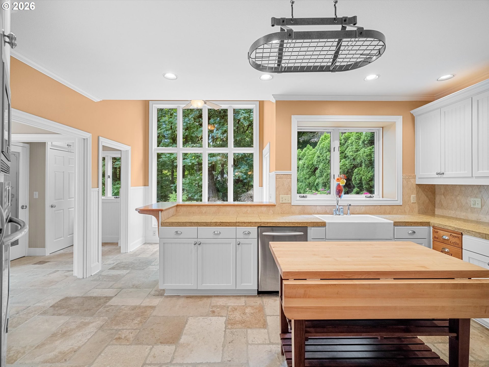16419 LEXINGTON CT