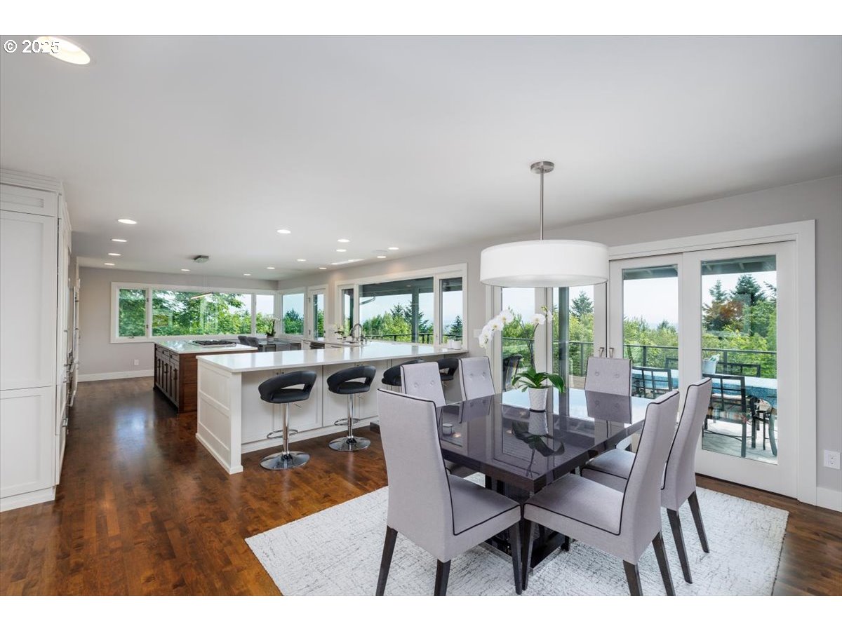 3450 SW SHERWOOD PL