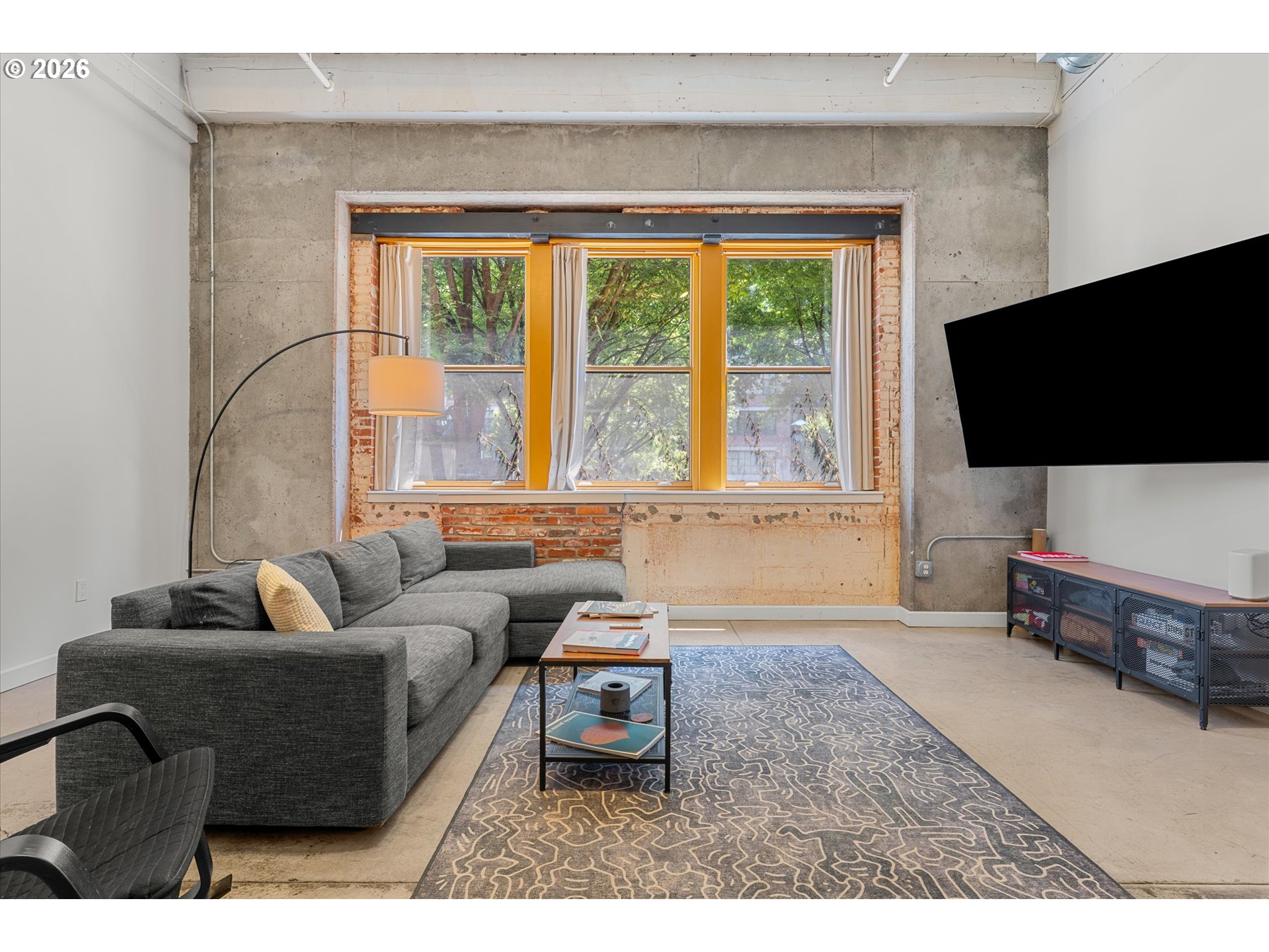 416 NW 13TH AVE 115