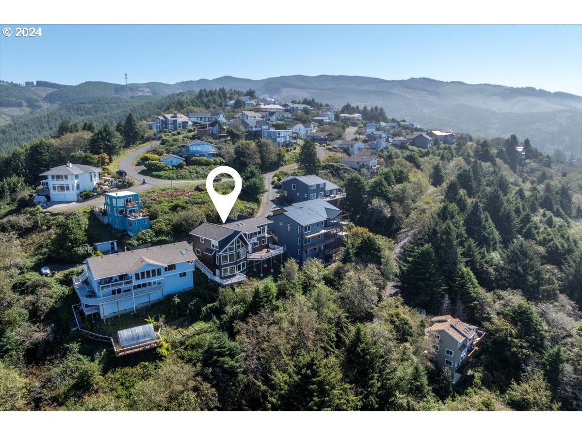 367 S LONGVIEW LOOP