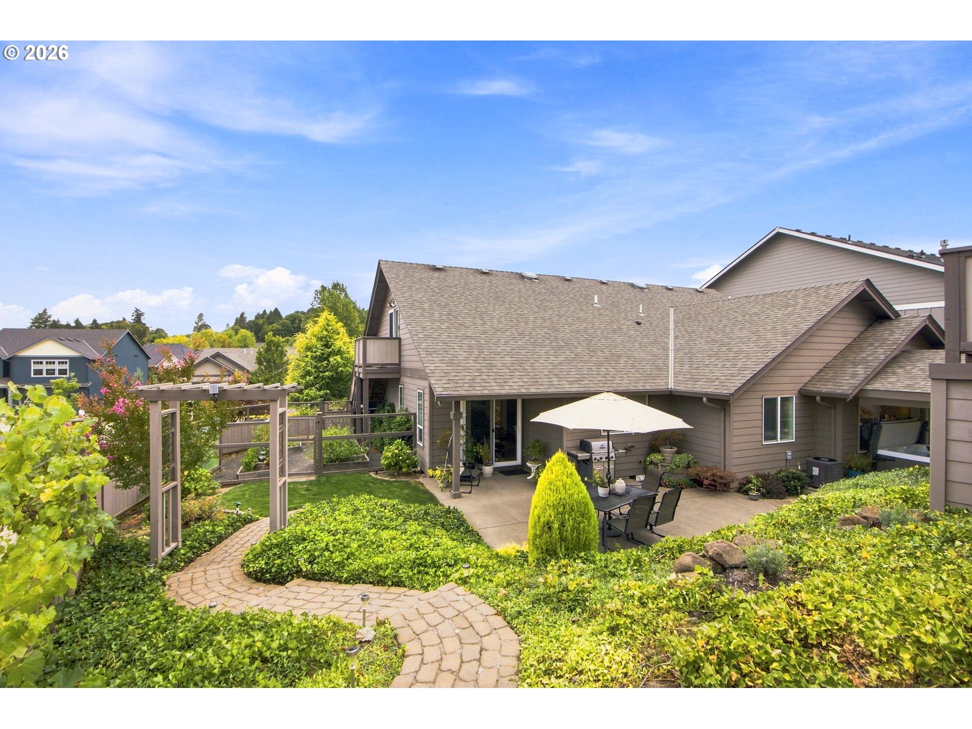 142 NW CANYON CREEK DR, McMinnville