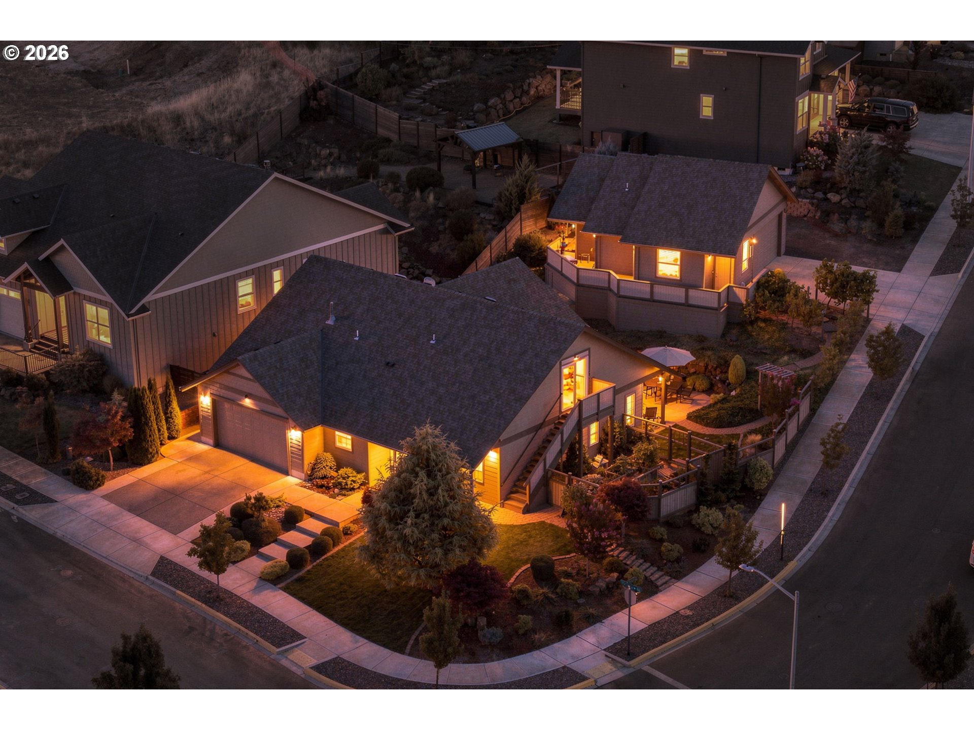 142 NW CANYON CREEK DR, McMinnville