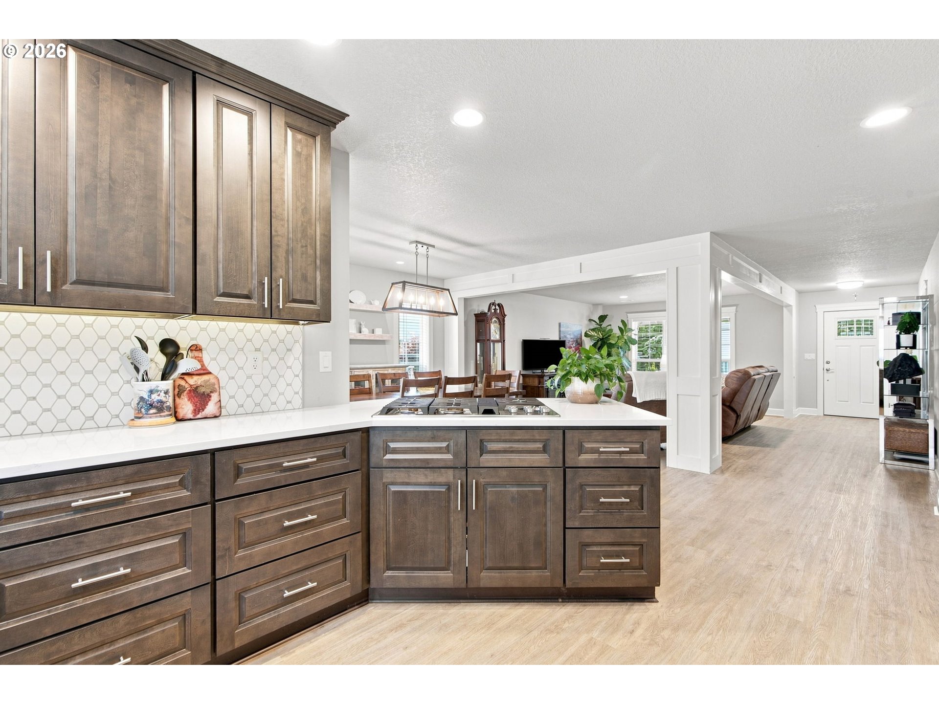 142 NW CANYON CREEK DR, McMinnville