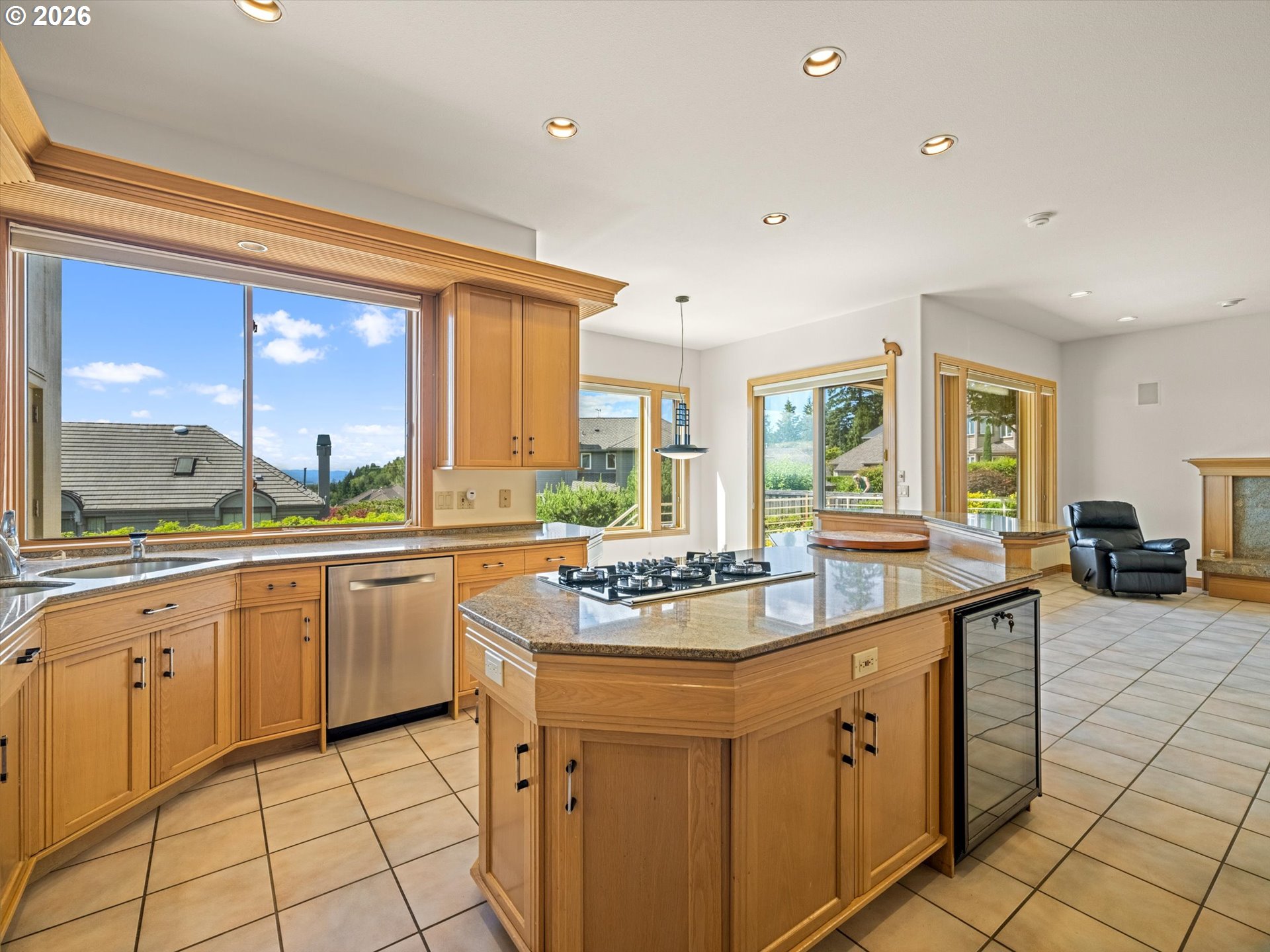 1153 SW FAIRFAX PL
