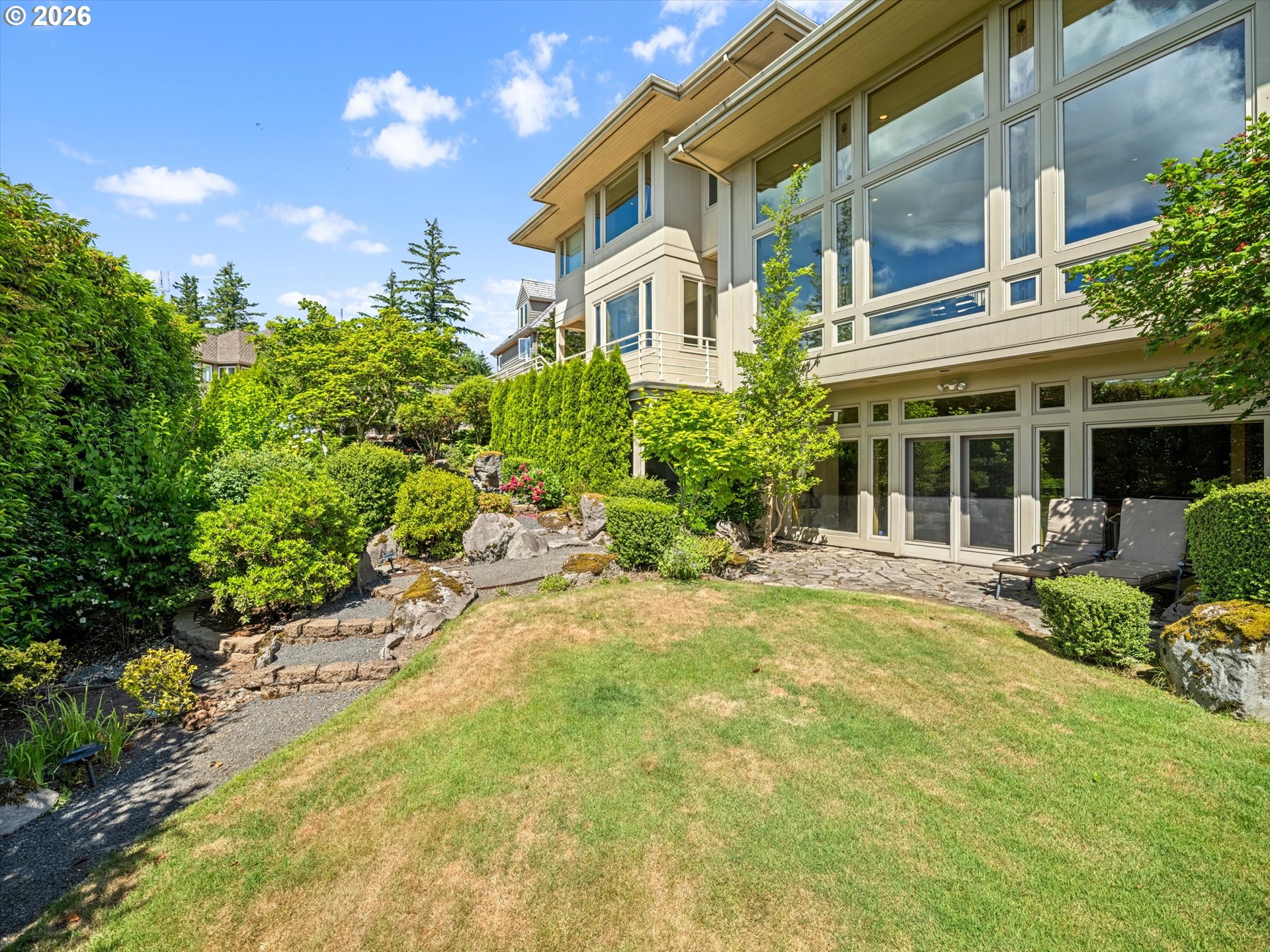 1153 SW FAIRFAX PL