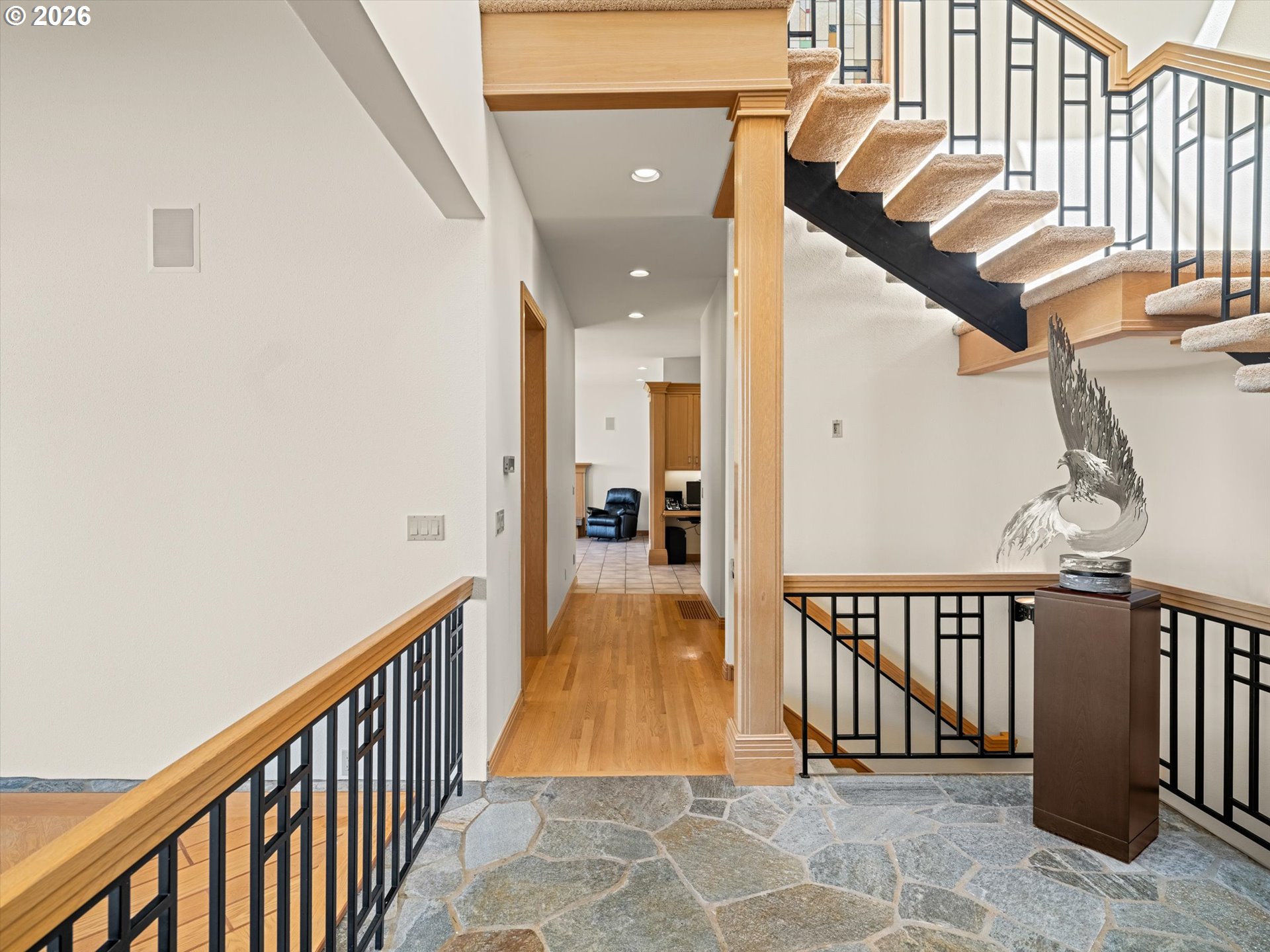 1153 SW FAIRFAX PL