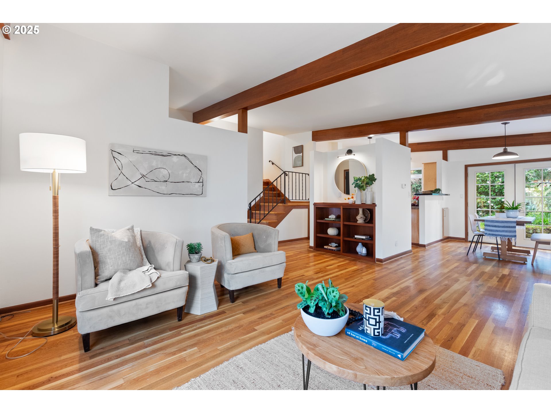 152 4TH ST