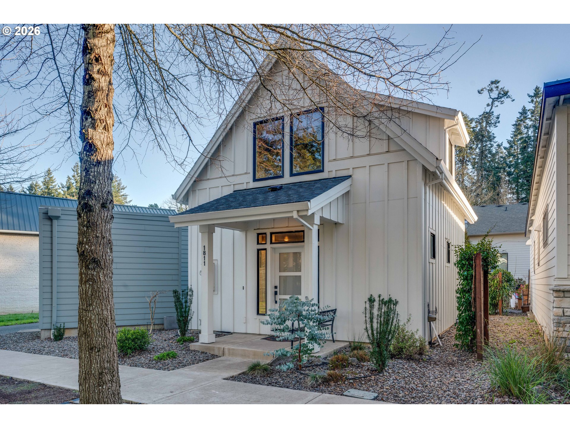 1811 COUSTEAU LOOP SE