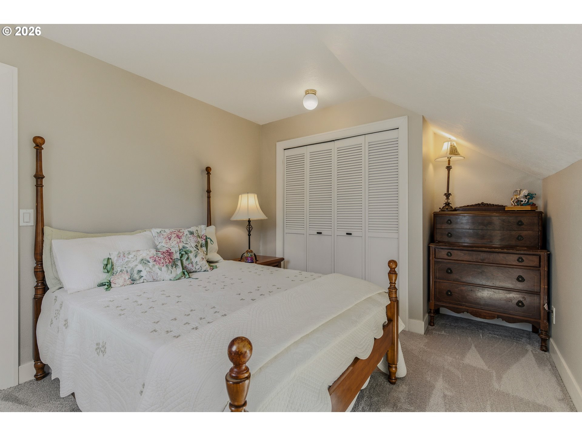 3497 DEVONSHIRE DR
