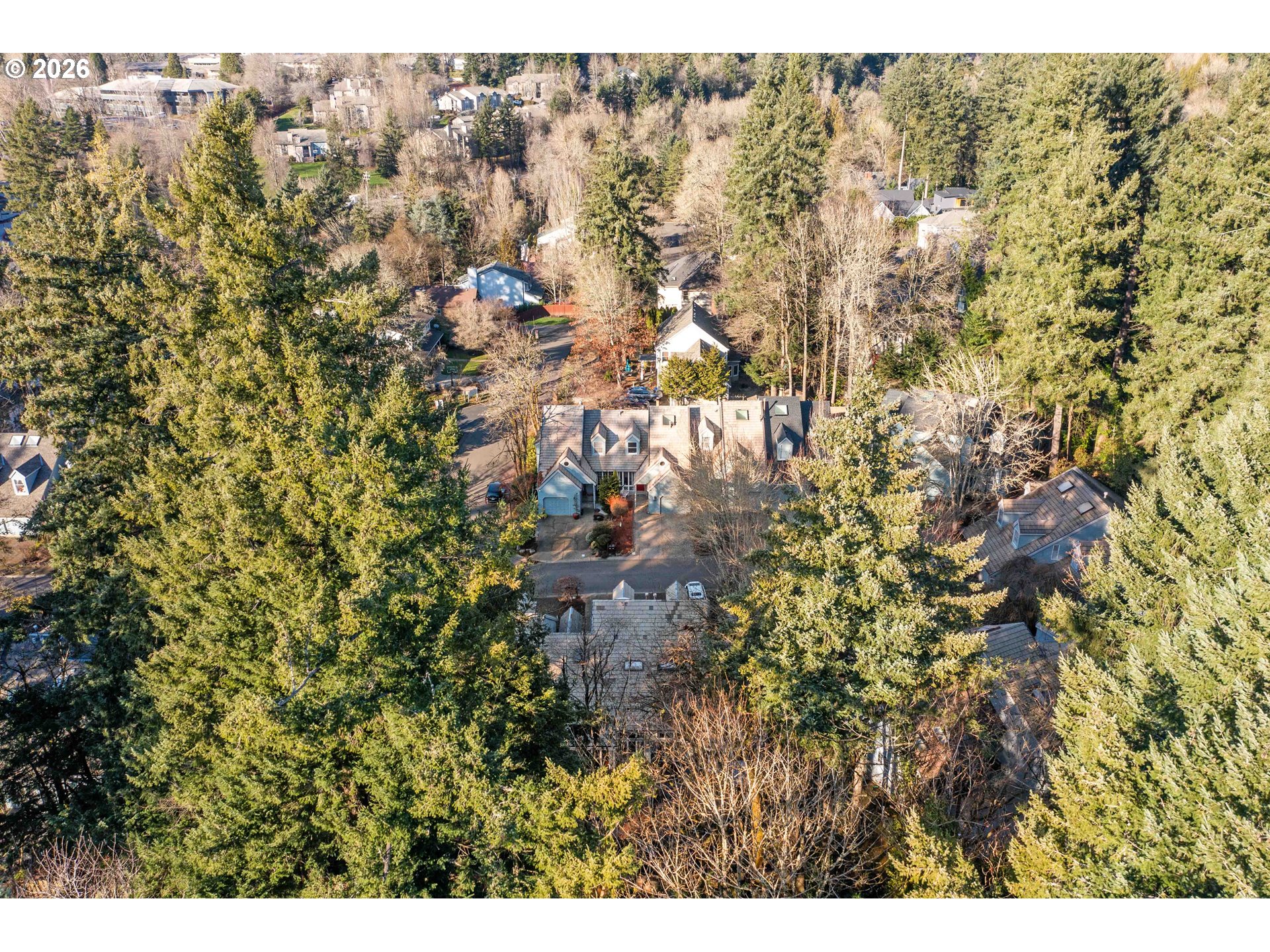 3497 DEVONSHIRE DR