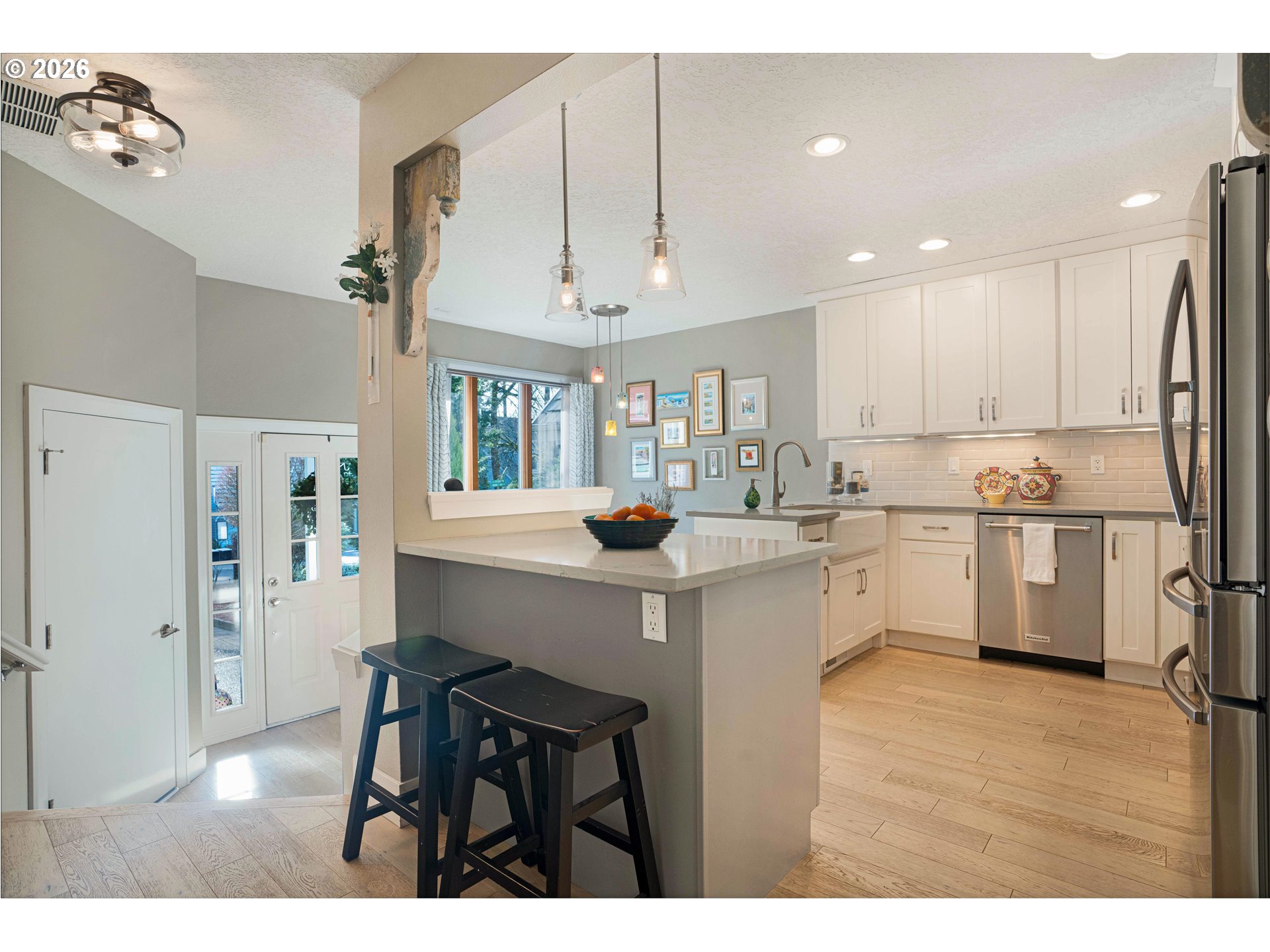 3497 DEVONSHIRE DR