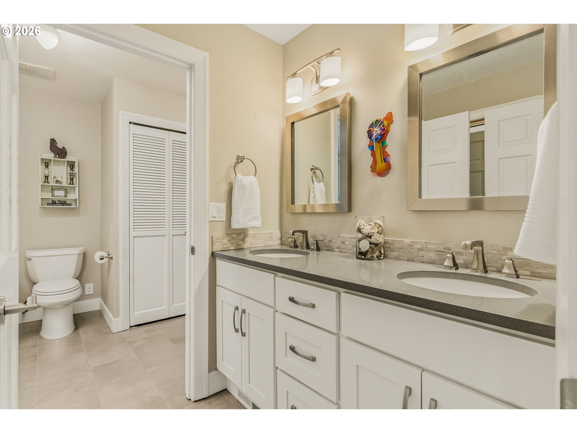 3497 DEVONSHIRE DR