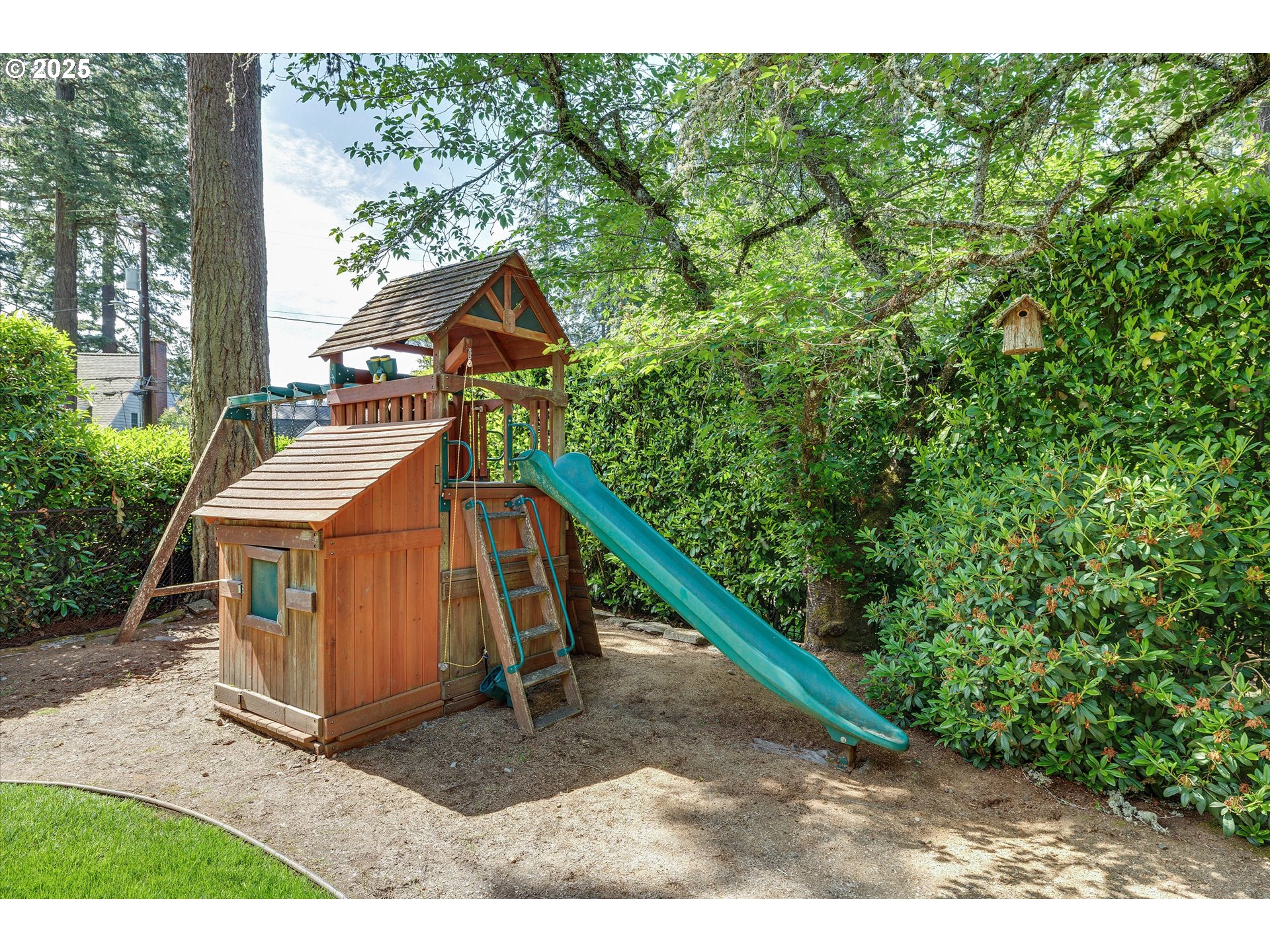 149 IRON MOUNTAIN BLVD