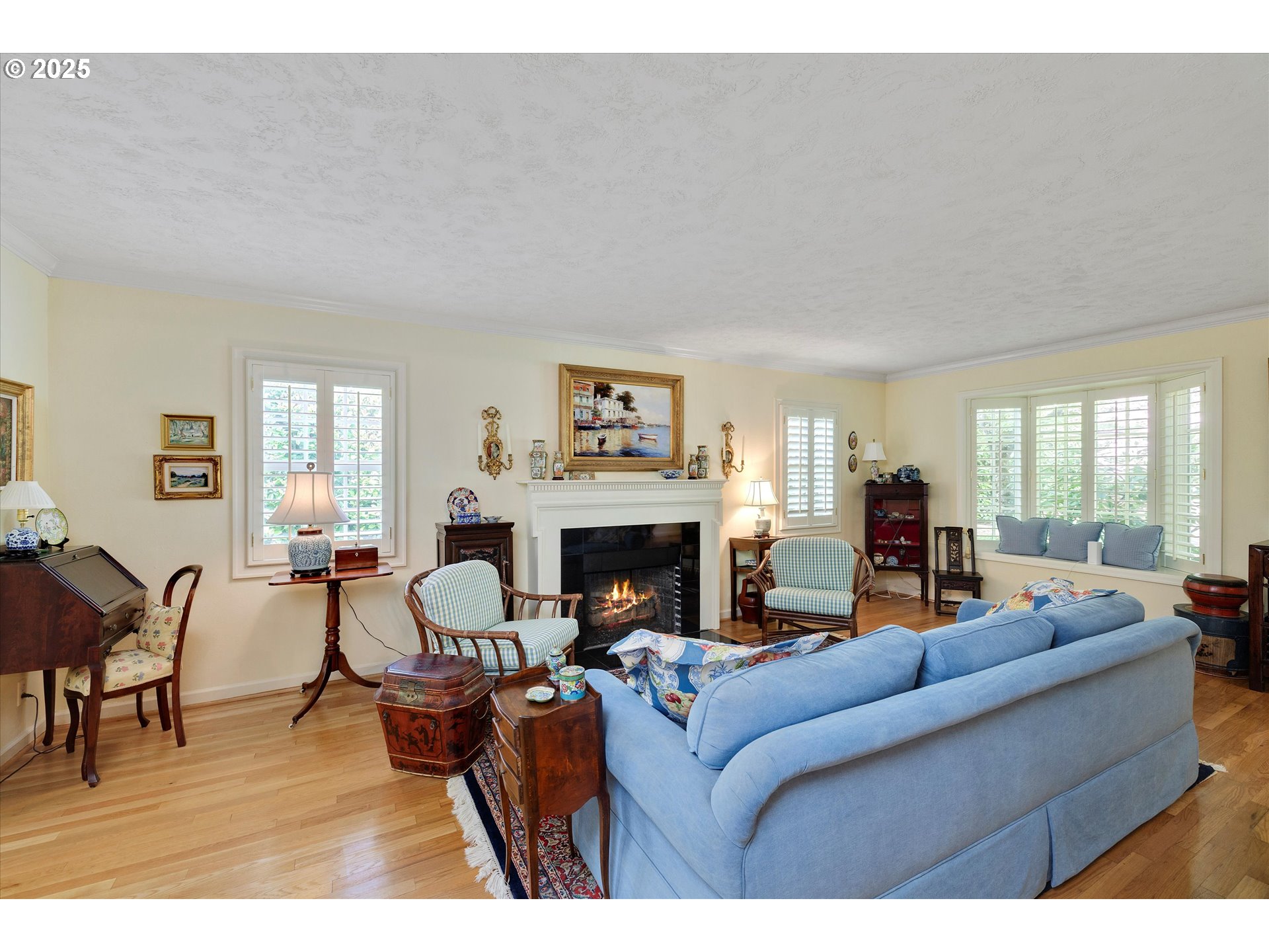 149 IRON MOUNTAIN BLVD