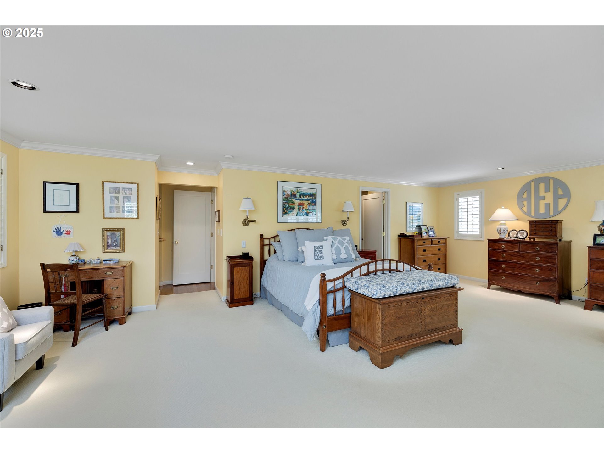 149 IRON MOUNTAIN BLVD