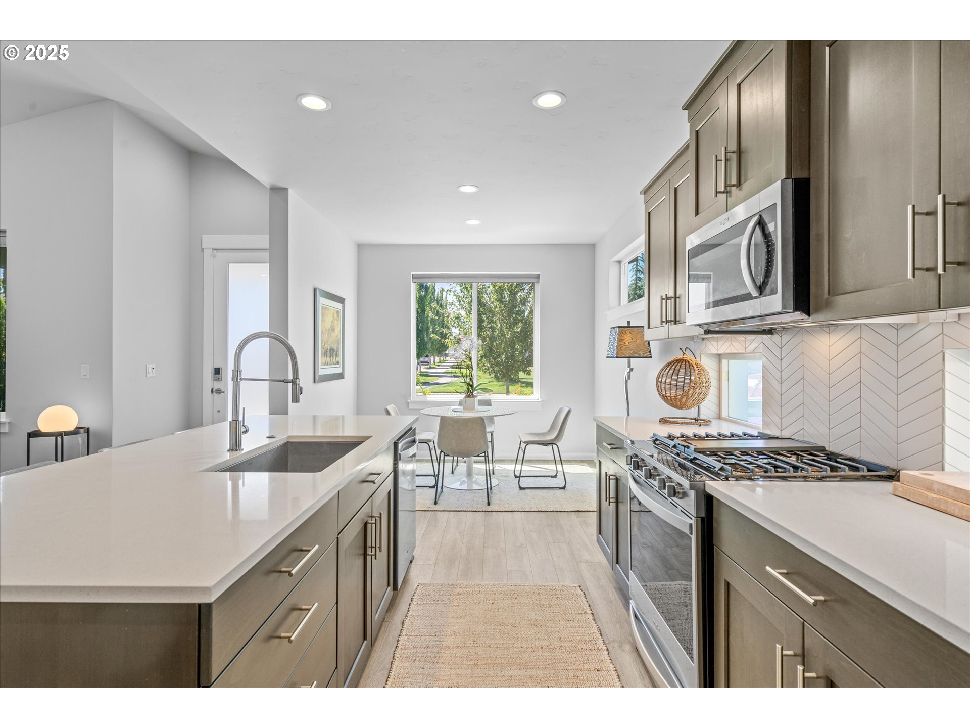 6203 SE POLYANTHA ST