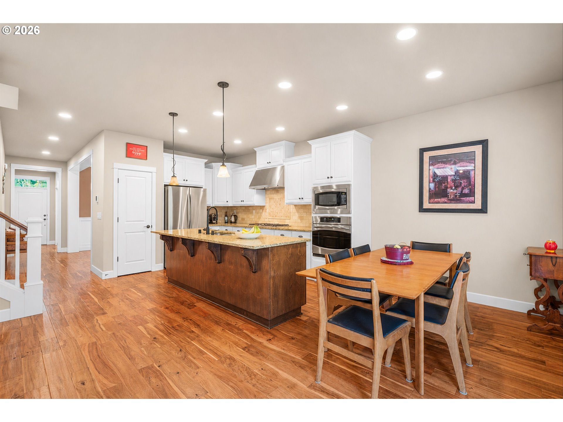 16850 SW LEDGESTONE DR