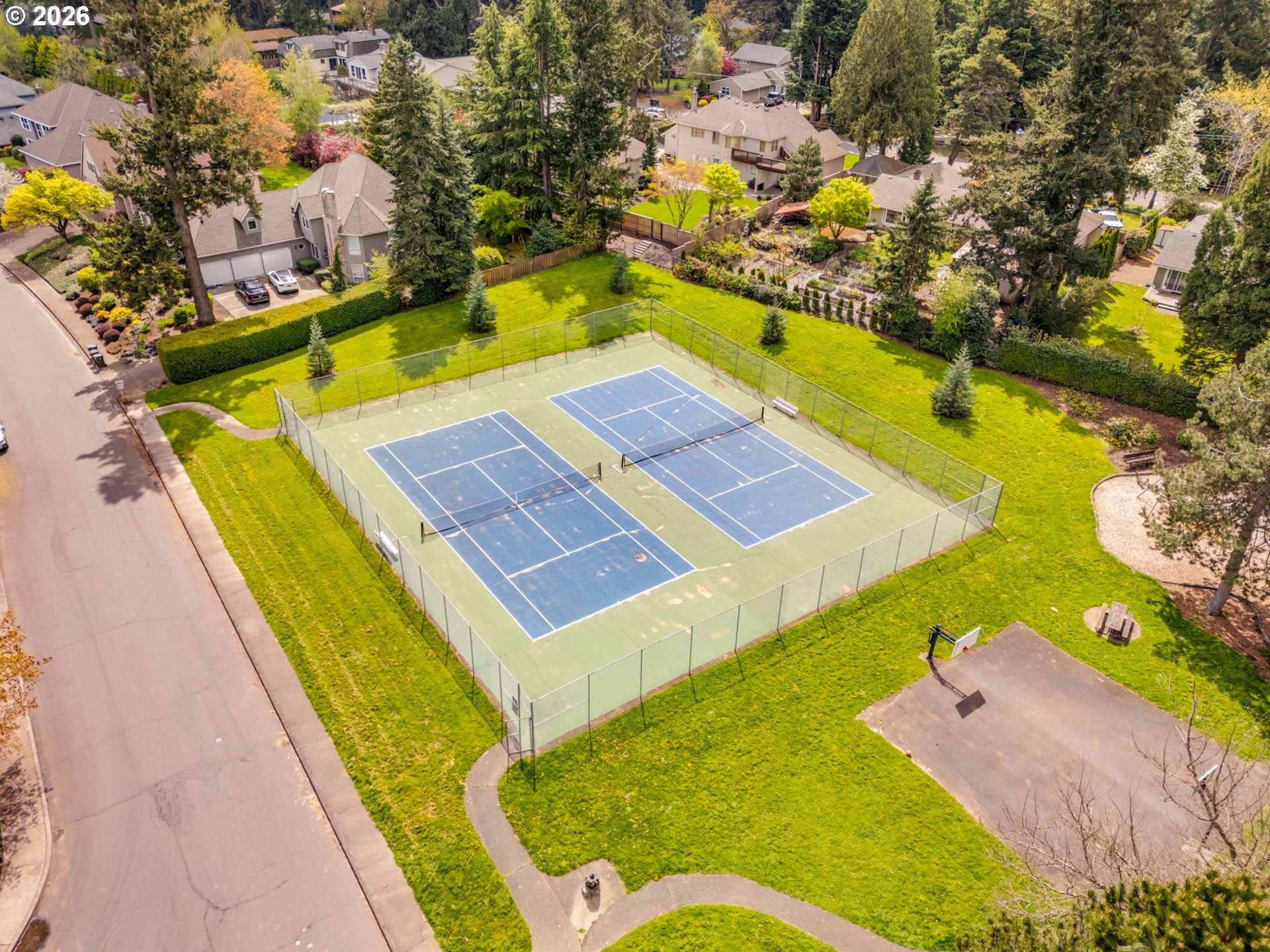 1331 TROON DR